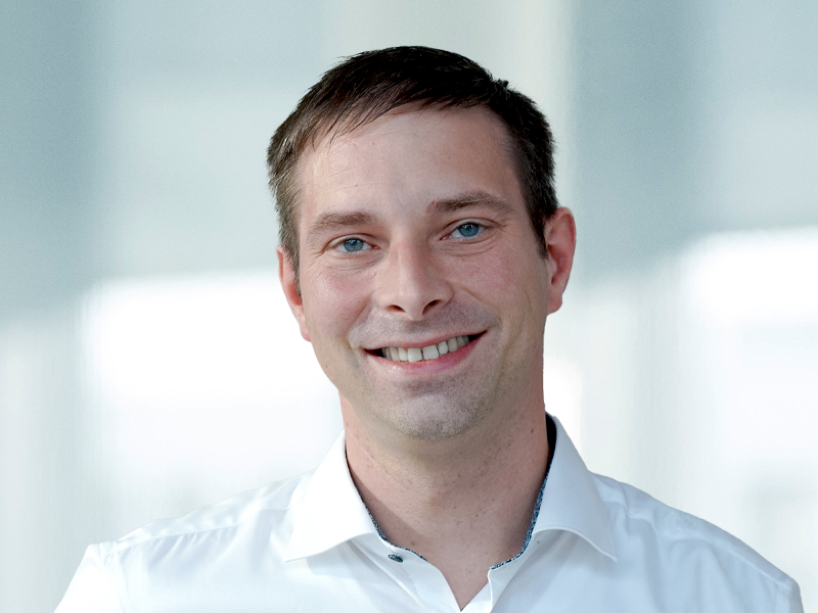  Joachim Langhammer - Executive Director Customer Services & Support